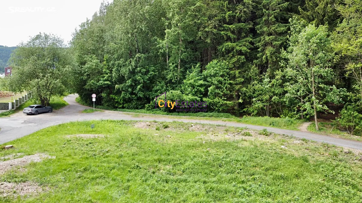 Prodej stavebního pozemku 1532 m² – pohled 4