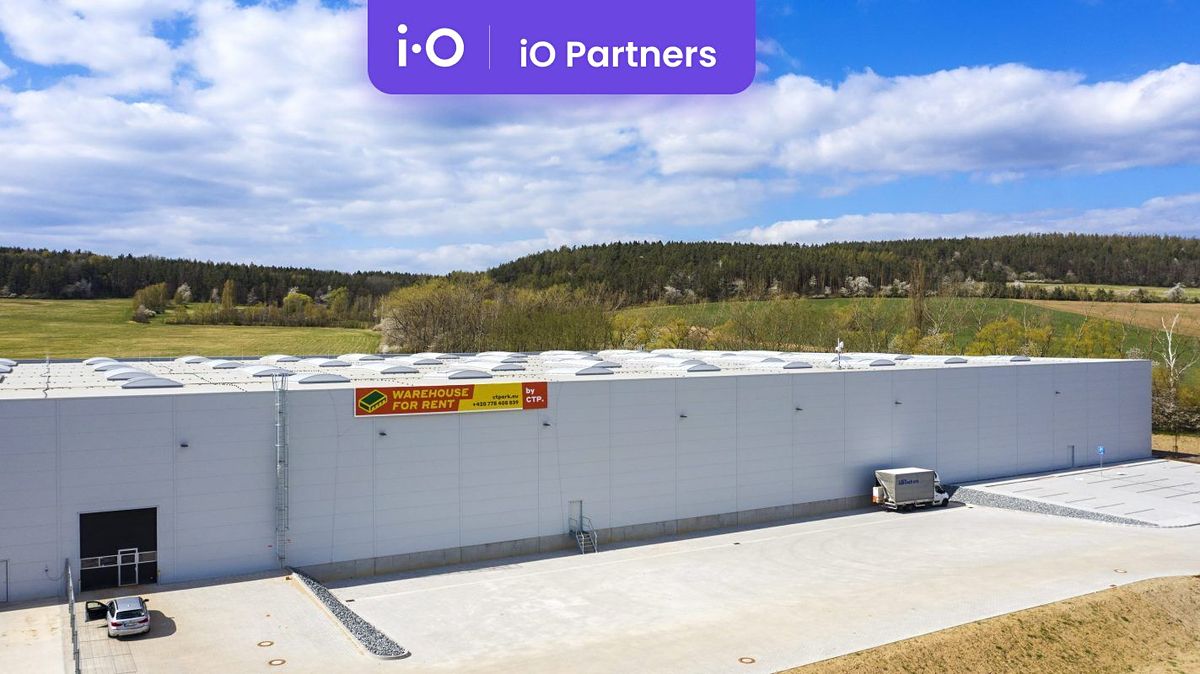 Pronájem skladového prostoru 13992 m² – fotografie 2