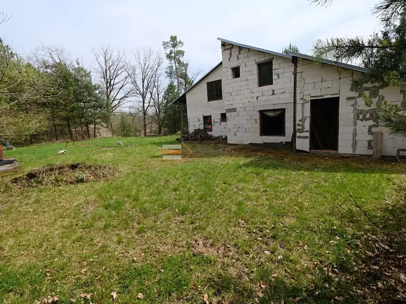Prodej rodinného domu 250 m², pozemek 1054 m², Kestřany – náhled fotky 1
