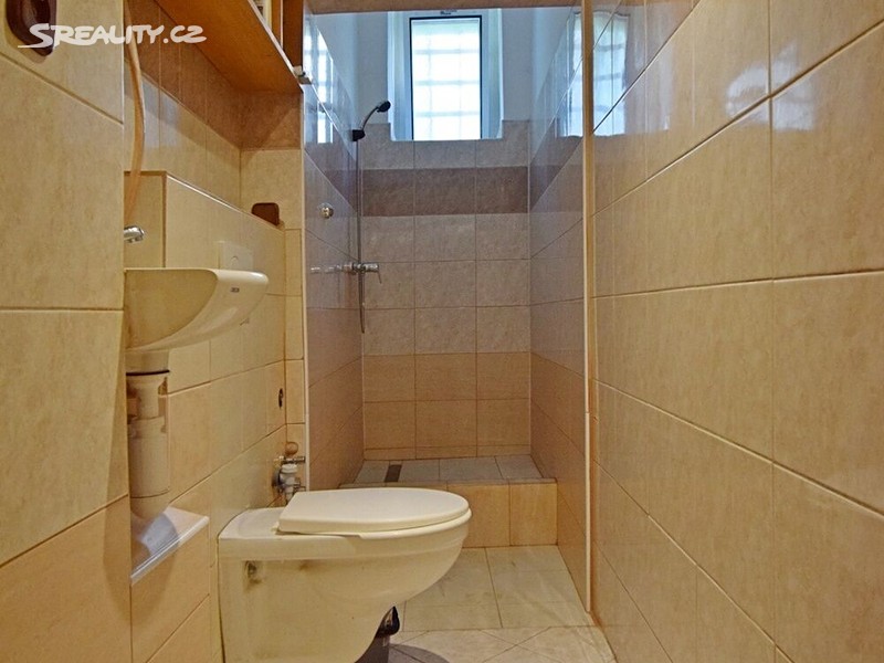 Pronájem kanceláře 41 m² – pohled 6