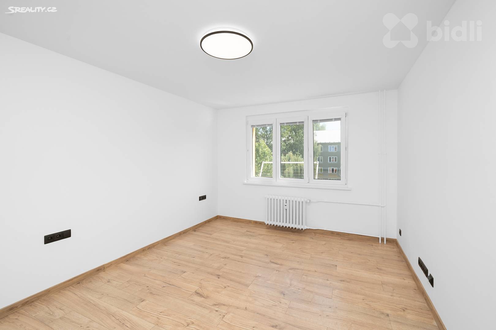 Pronájem bytu 2+1 54 m² – pohled 4
