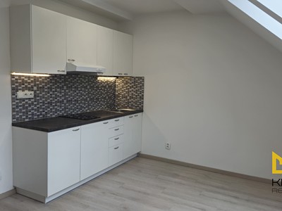 Pronájem bytu 2+kk 35 m² (Mezonet)
