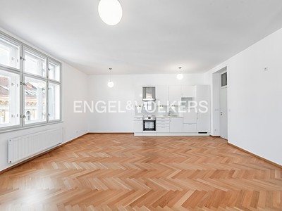 Pronájem bytu 2+kk 101 m²