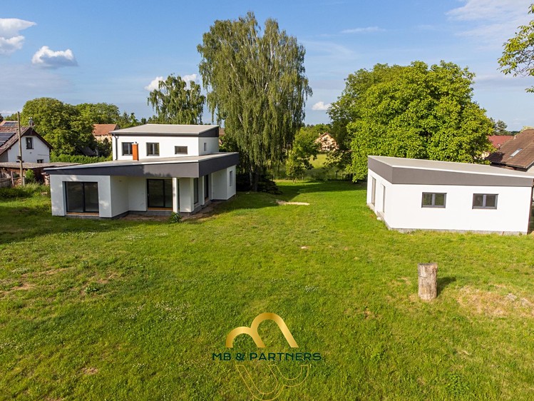 Prodej domu, 195 m² (22 z 47)