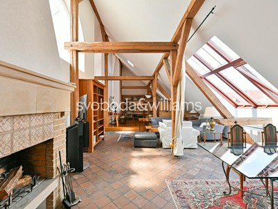 Pronájem bytu 1+kk 169 m²