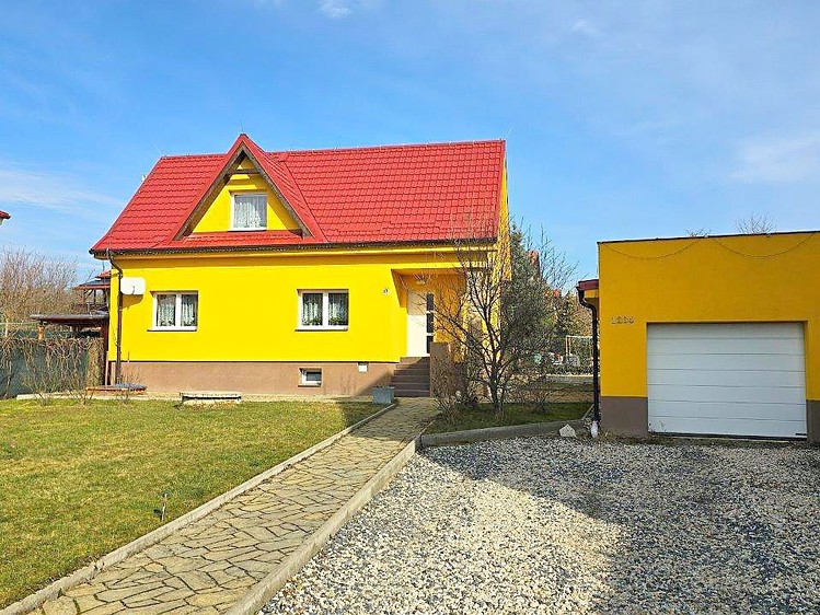 Prodej domu, 95 m² (1 z 23)