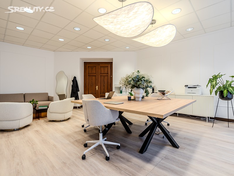 Pronájem kanceláře 46 m², Praha