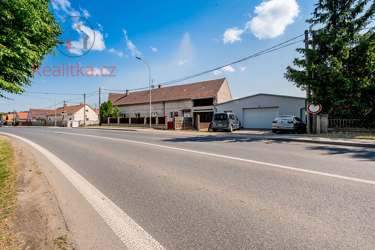 Pronájem obchodního prostoru 300 m²