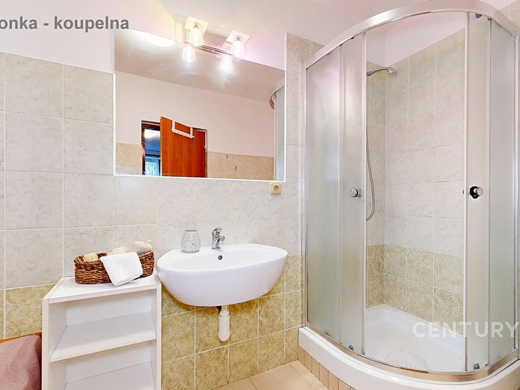 Комерційне приміщення на продаж, 844 м² (44 з 60)