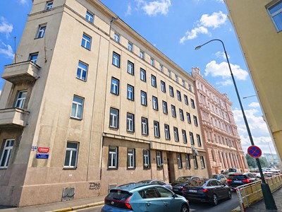 Prodej bytu 4+1 79 m² (Jednopodlažní)