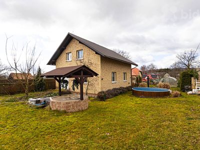 Prodej rodinného domu 146 m², pozemek 1161 m²