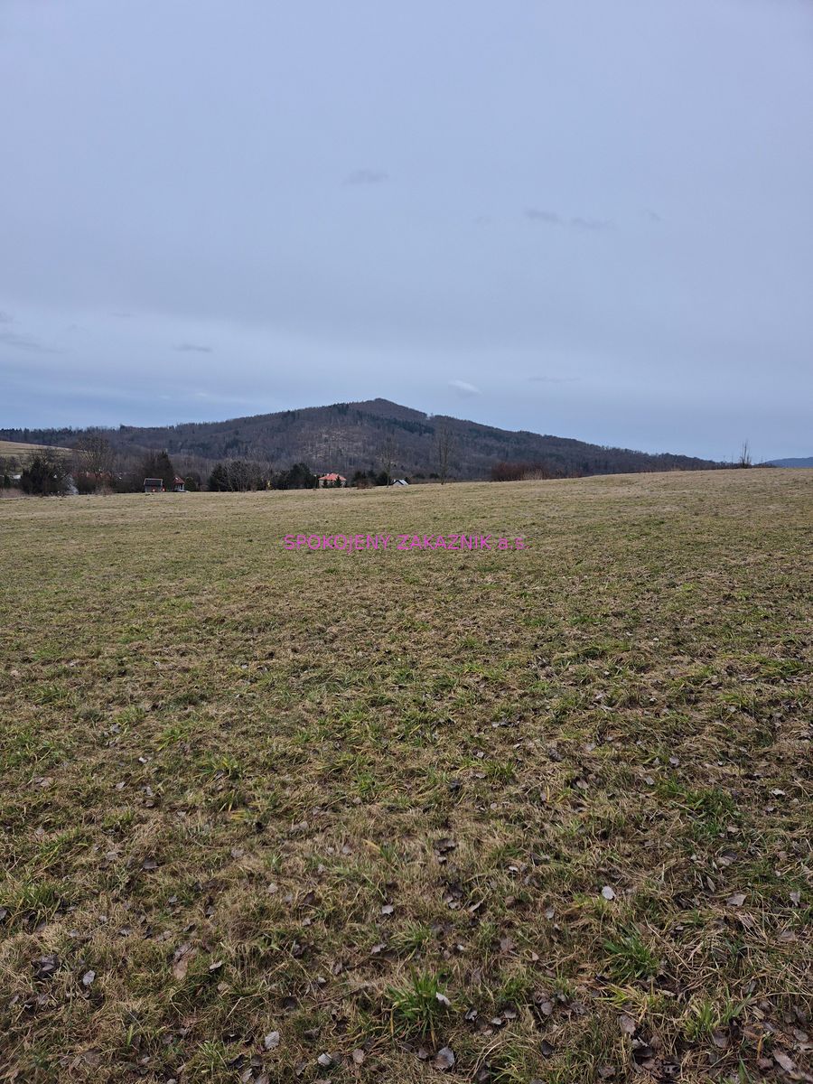 Prodej stavebního pozemku 950 m², Velká Bukovina – fotka 1 z 3