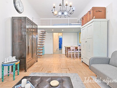 Pronájem bytu 1+1 32 m²