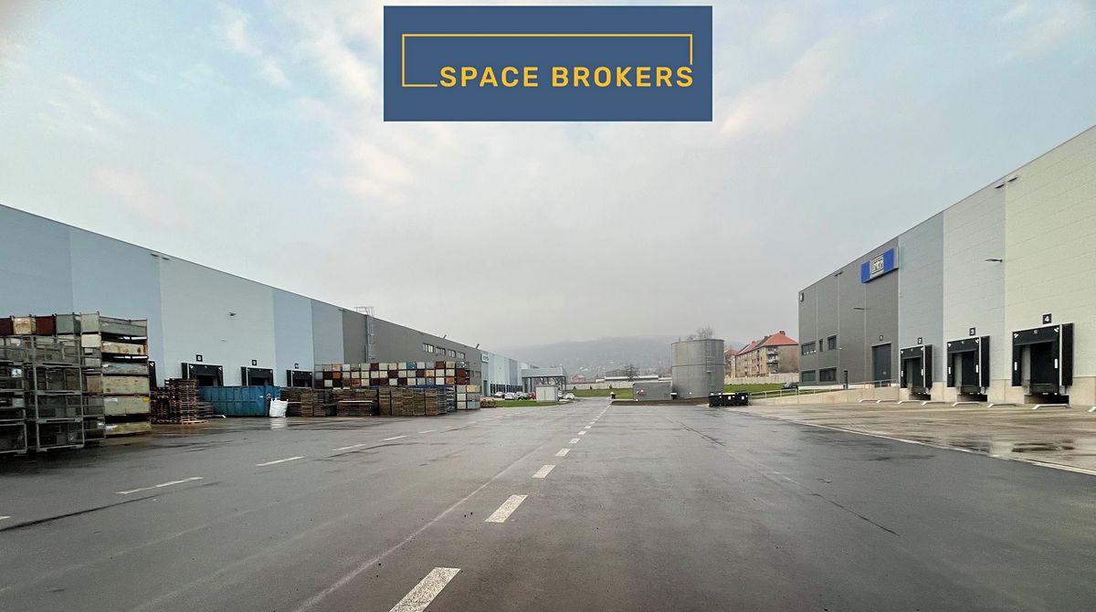 Pronájem skladového prostoru 2000 m²