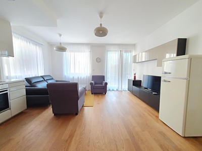 Pronájem bytu 2+kk 60 m²
