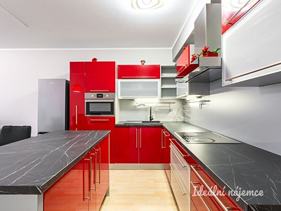 Pronájem bytu 3+kk 78 m²