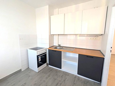 Pronájem bytu 2+1 49 m² (Jednopodlažní)