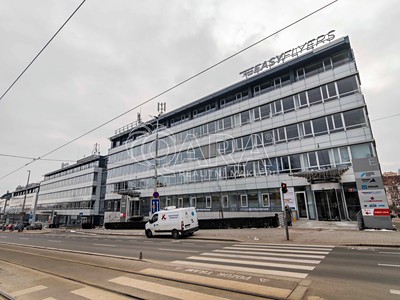 Pronájem kanceláře 236 m²