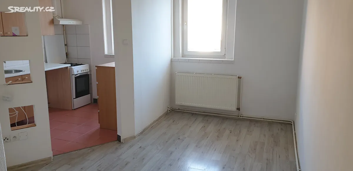 Pronájem bytu 2+kk 40 m², Míru