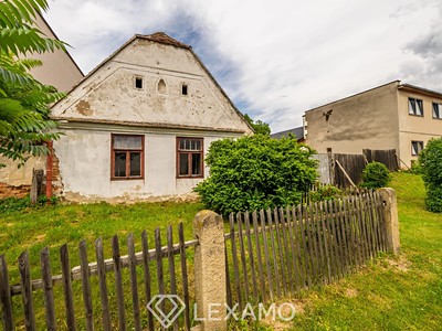 Prodej  rodinného domu 325 m², pozemek 902 m²