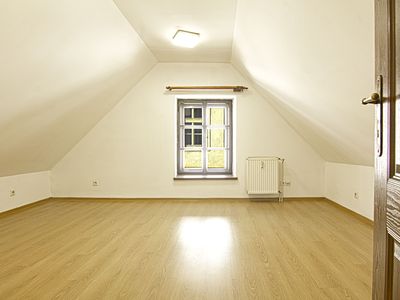 Pronájem bytu 1+1 37 m²