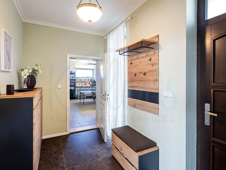 Prodej domu, 244 m² (28 z 39)