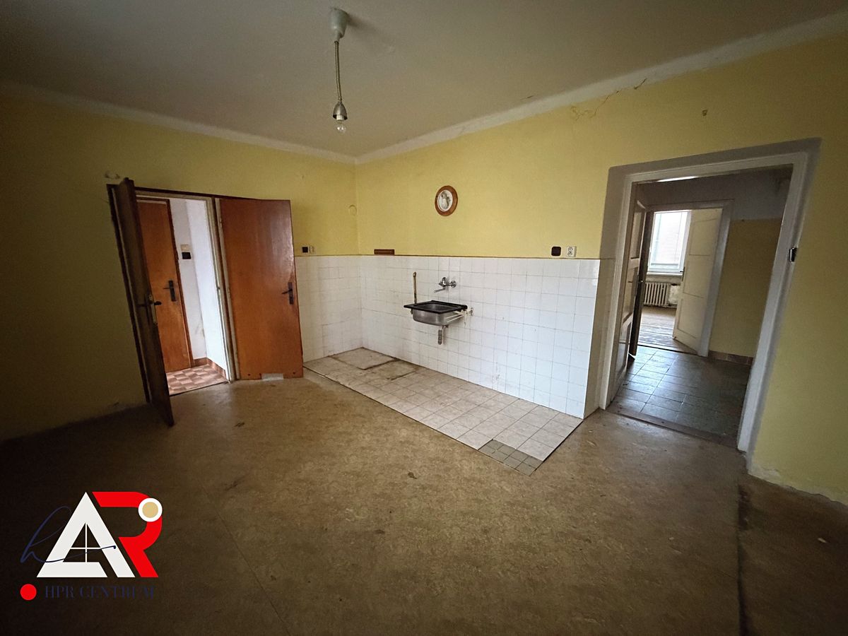 Prodej rodinného domu 98 m², pozemek 240 m² – fotografie 4