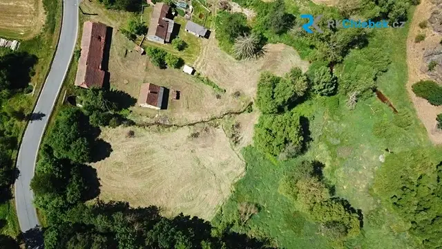 Prodej stavebního pozemku 7660 m², Hostouň – náhled fotky 1