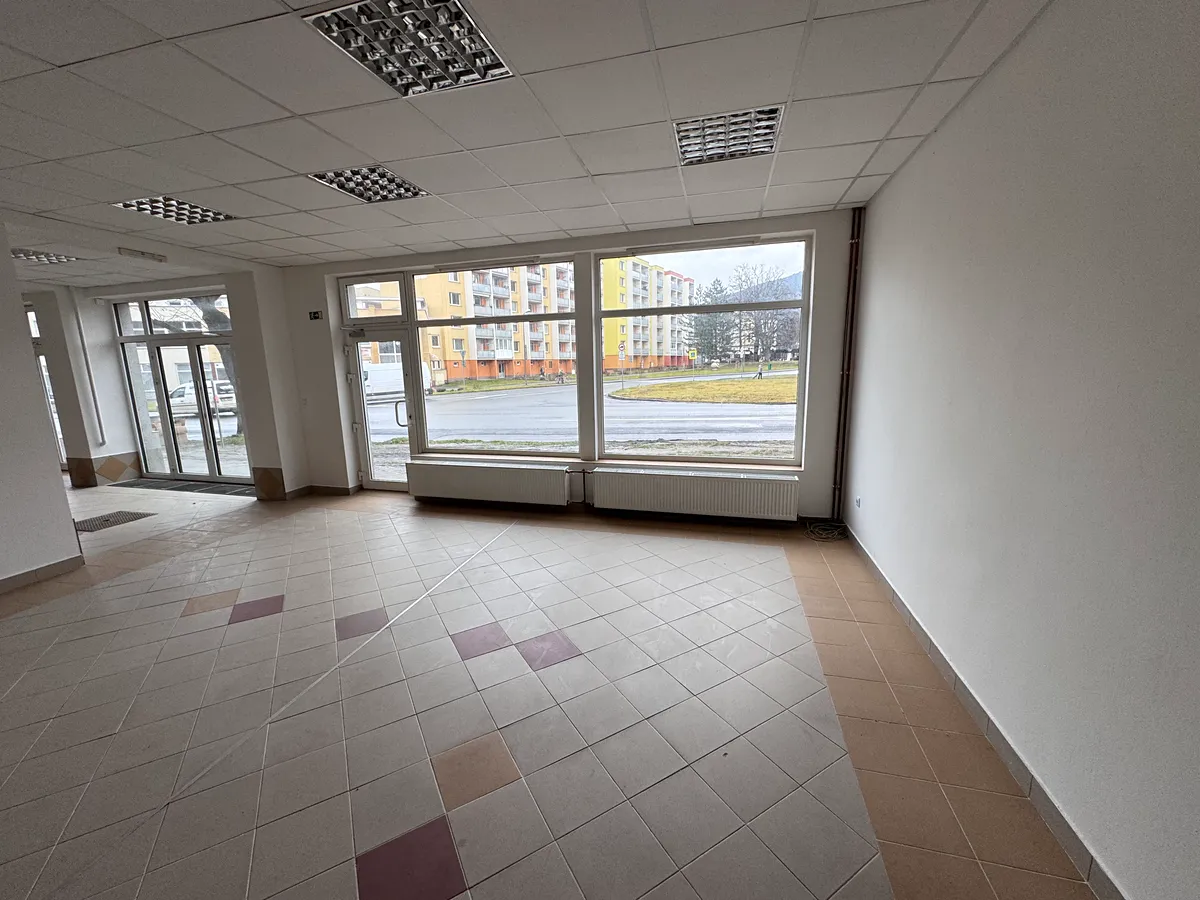 Pronájem obchodního prostoru 232 m²