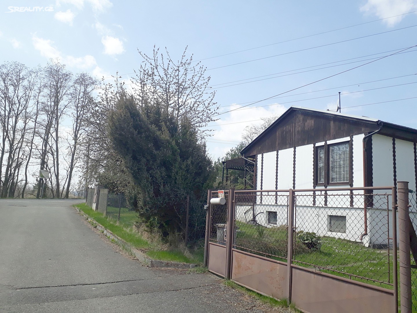 Prodej  rodinného domu 81 m², pozemek 1 041 m² – pohled 2