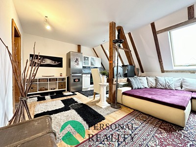 Prodej bytu 5+kk 216 m² (Podkrovní)