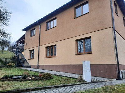 Prodej  rodinného domu 272 m², pozemek 981 m²