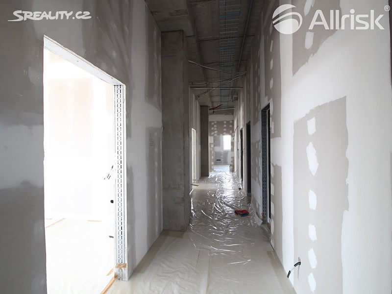 Pronájem výrobní haly, prostoru 1 100 m² – pohled 6