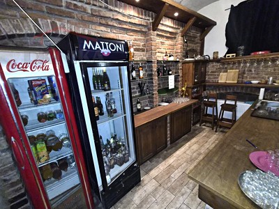 Комерційне приміщення в оренду, 295 м² (2 з 19)
