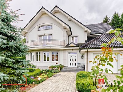 Prodej rodinného domu 550 m², pozemek 1400 m²