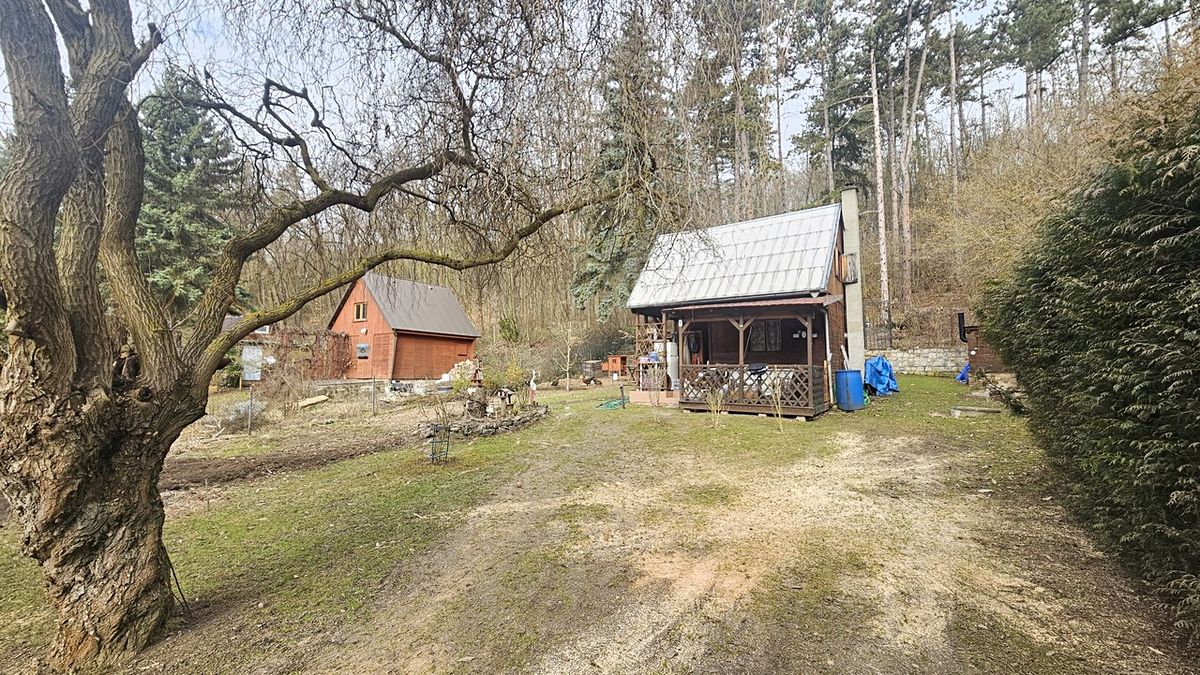 Prodej chaty 25 m², pozemek 435 m² – fotografie 2