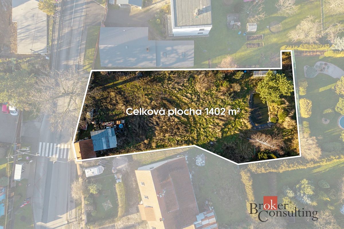 Prodej stavebního pozemku 1402 m² – fotografie 5