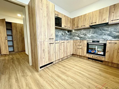 Pronájem bytu 1+1 37 m²