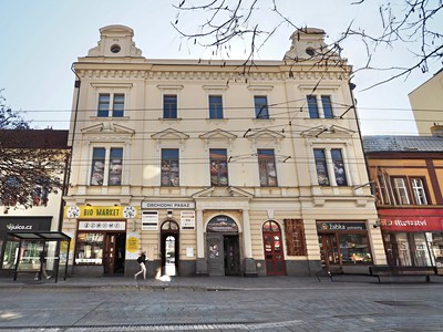 Pronájem obchodního prostoru 28 m²