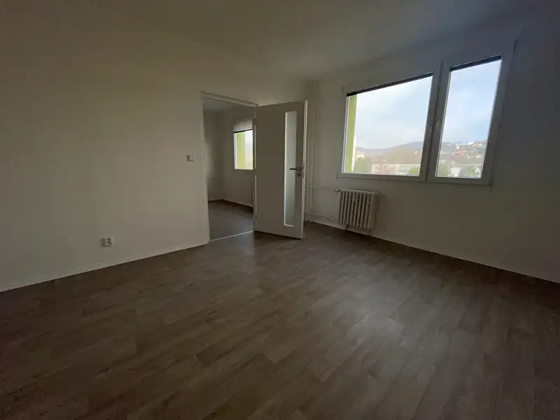 Pronájem bytu 1+1 35 m², Ústí nad Labem – náhled fotky 3
