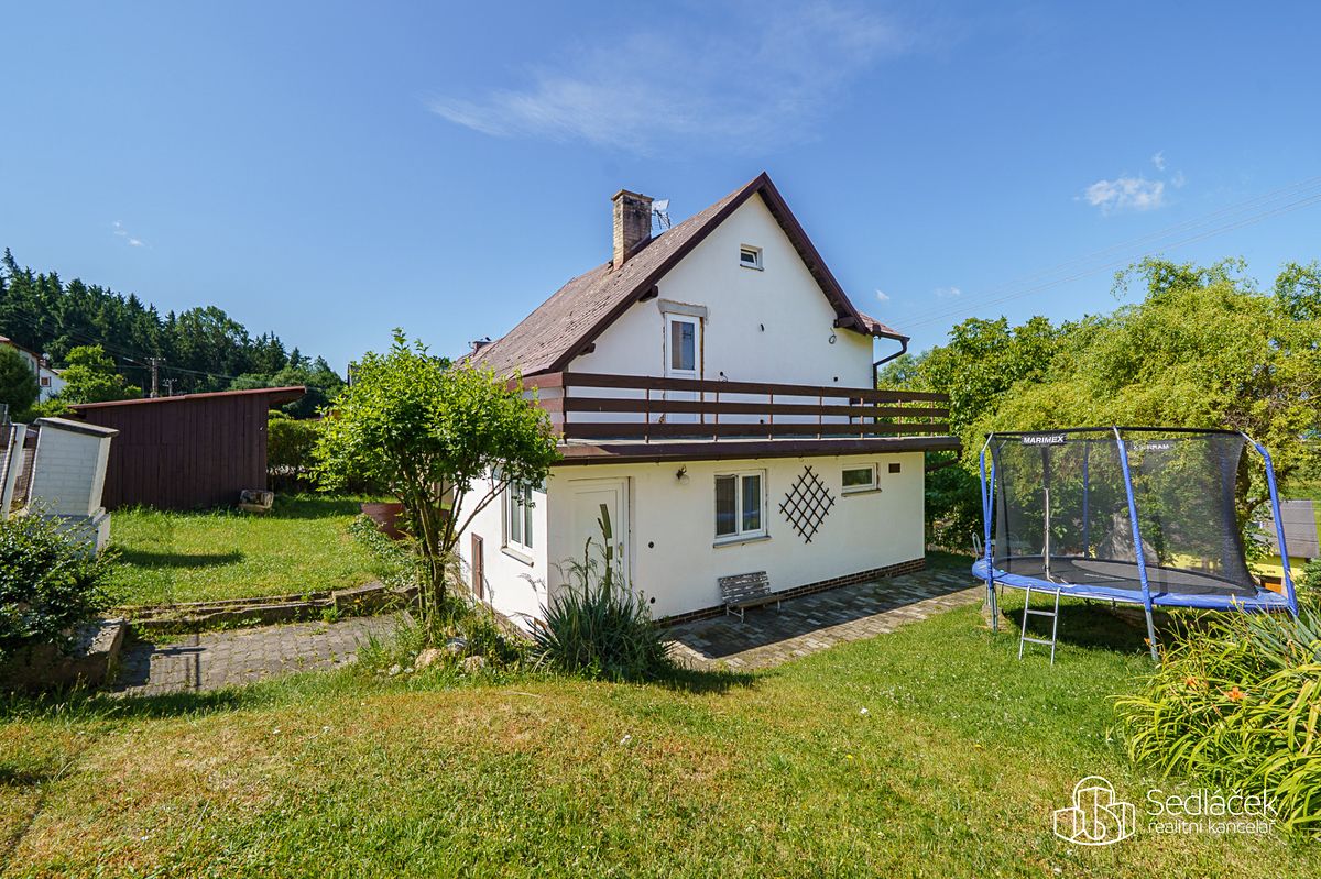Prodej rodinného domu 150 m², pozemek 769 m²
