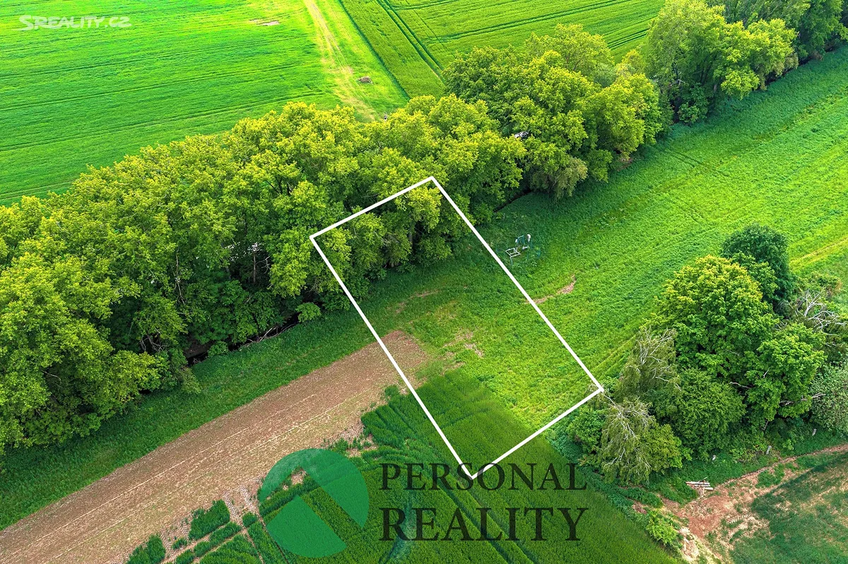 Prodej pozemku 1378 m², Říčany