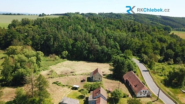 Prodej stavebního pozemku 7660 m² – fotografie 2