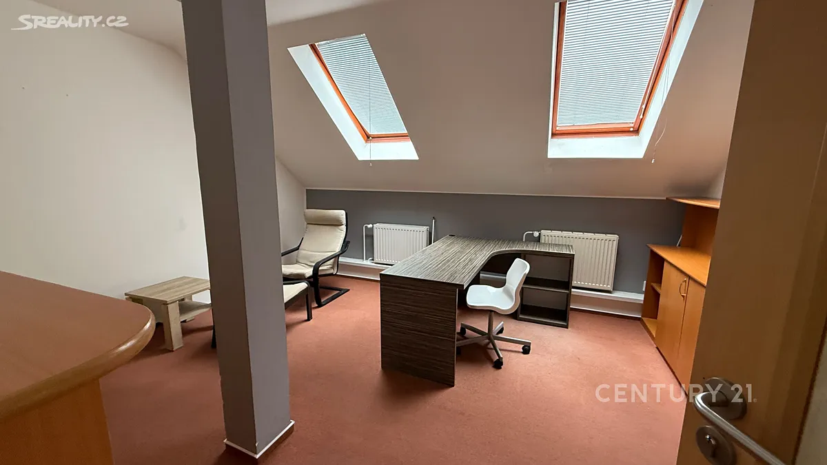 Prodej činžovního domu 758 m² – další