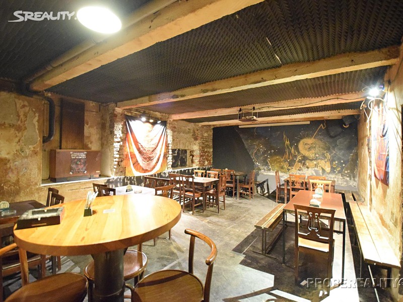 Prodej komerční nemovitosti 160 m² – pohled 2