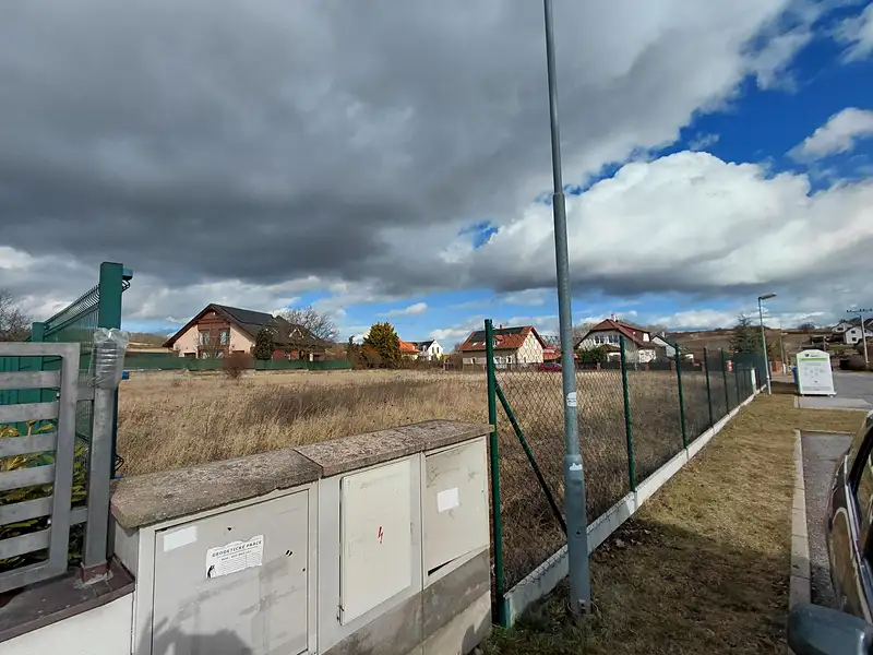Prodej stavebního pozemku 870 m², Bubovice – náhled fotky 2