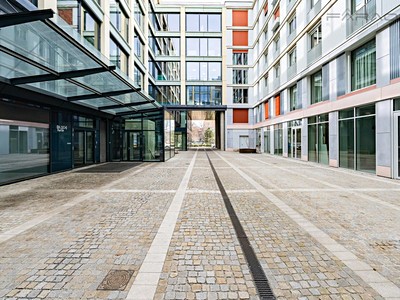 Pronájem kanceláře 706 m² — photo 4