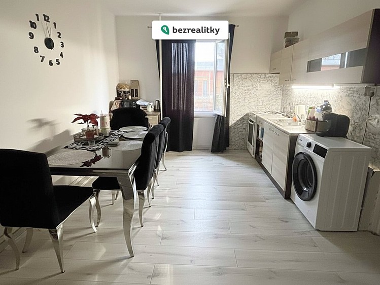 Prodej bytu 1+1 49 m²