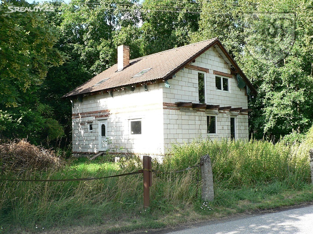 Prodej  rodinného domu 160 m², pozemek 689 m²