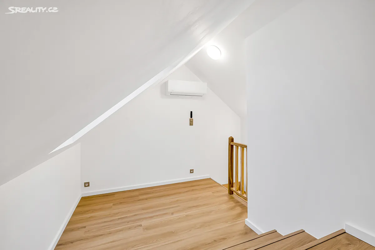 Prodej bytu 3+kk 103 m² – pohled 6